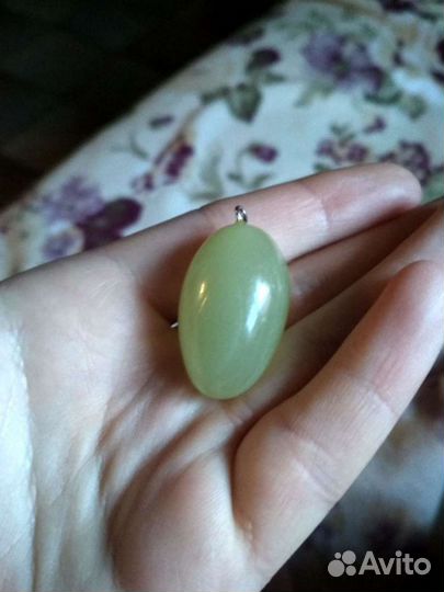 Нефритовое яйцо
