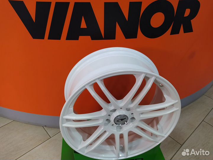 Диски новые R15 5x105 mod. LG-273 W