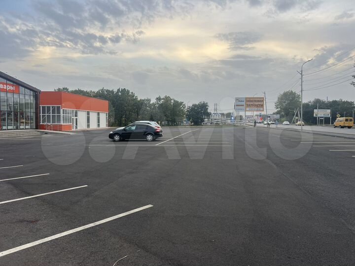 Торговая площадь, 670 м²