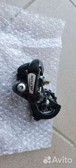 Задний переключатель shimano altus