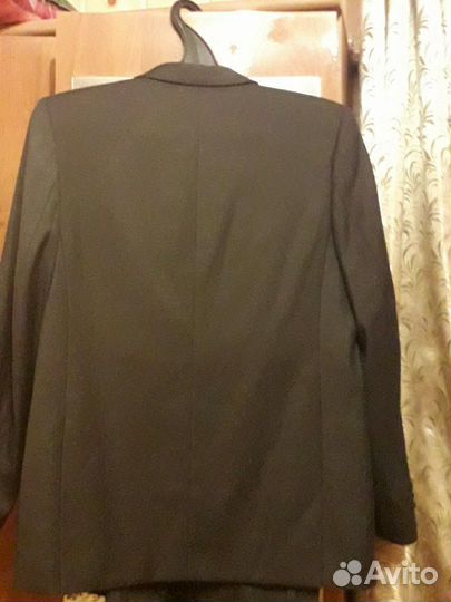 Школьный костюм