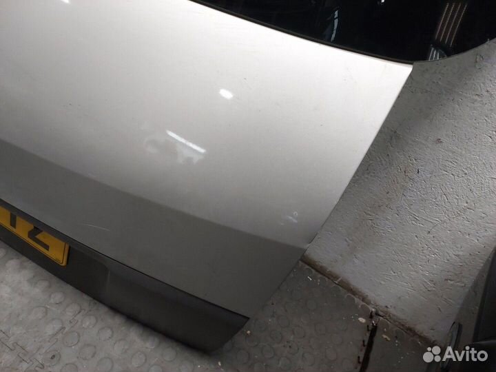 Крышка багажника Renault Scenic, 2005
