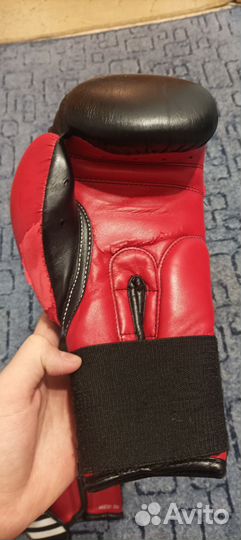 Боксерские перчатки 10 oz adidas