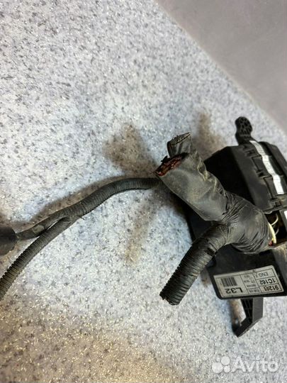 Блок предохранителей под капот Hyundai Getz