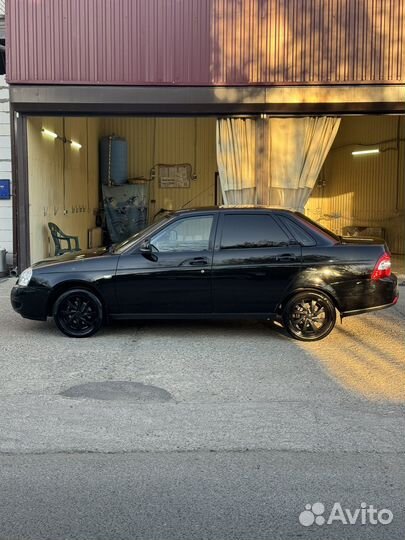 LADA Priora 1.6 МТ, 2015, 100 000 км