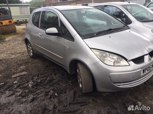 Разбор на запчасти Mitsubishi Colt