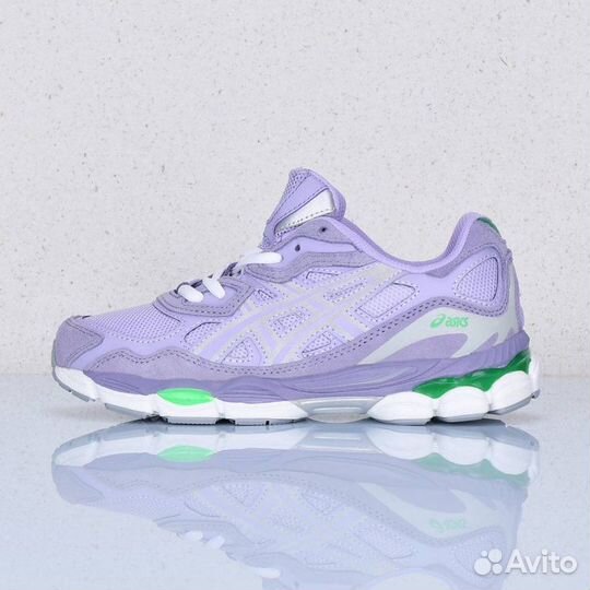 Кроссовки asics