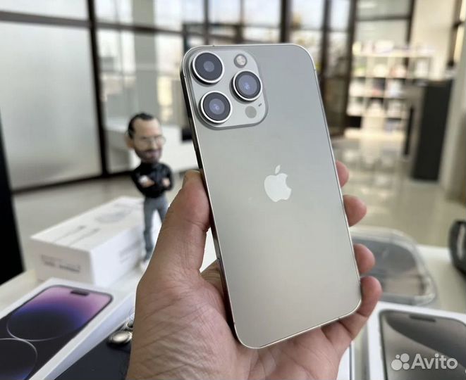 iPhone xr в корпусе 15 pro оригинал