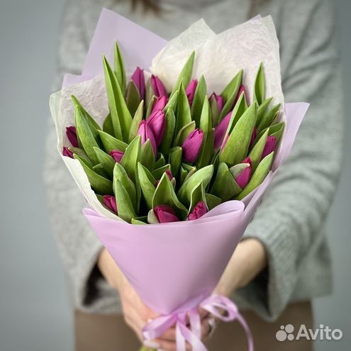 Букеты тюльпанов - доставка цветов