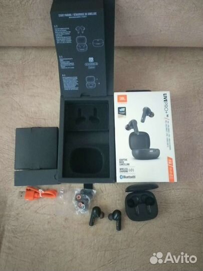 Наушники новыеjbl live pro
