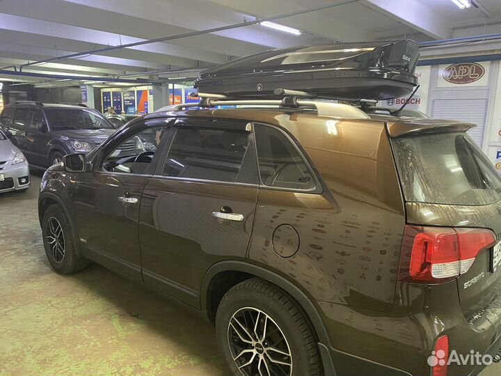 Автобокс на крышу Kia Sorento