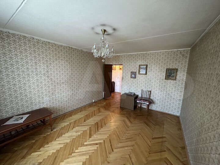 2-к. квартира, 54 м², 8/9 эт.