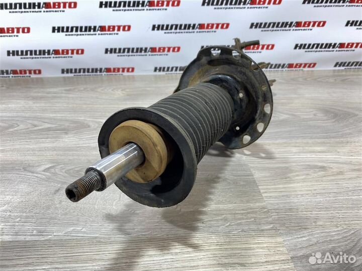 Амортизатор передний правый Опель Астра Н