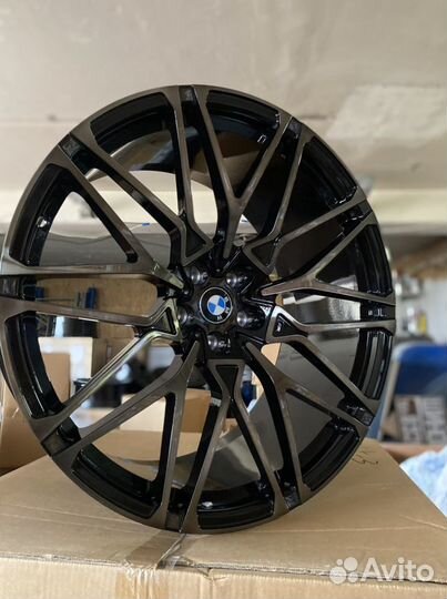 Кованые разноширокие диски 22” X5 / X6 / X7 G