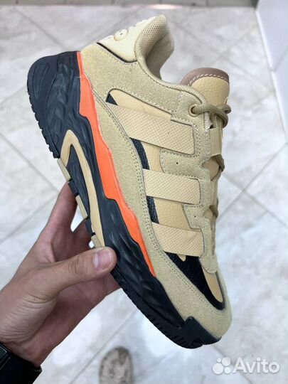 Adidas мужские кроссовки