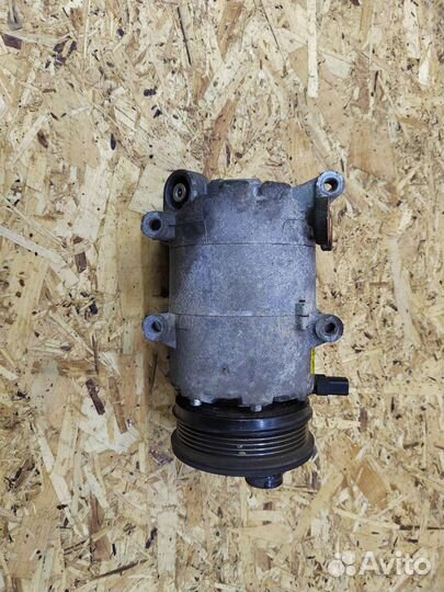 Компрессор кондиционера Ford Focus 2 1.8 2.0