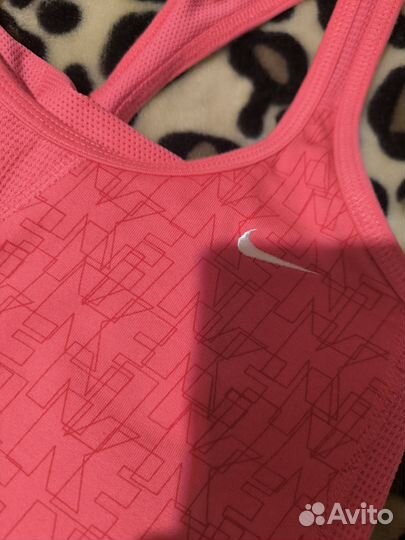 Майка спортивная женская nike Найк оригинал новая