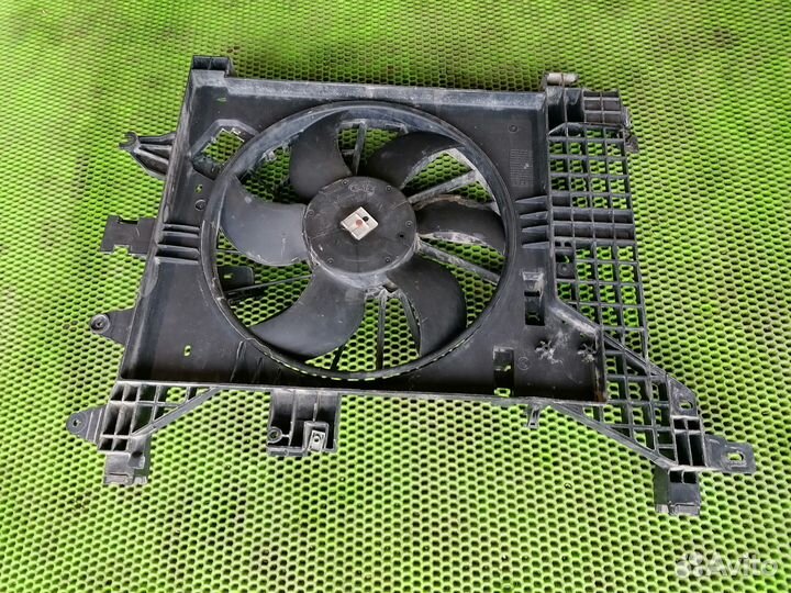 Вентилятор в сборе на Renault Duster 2012-нв