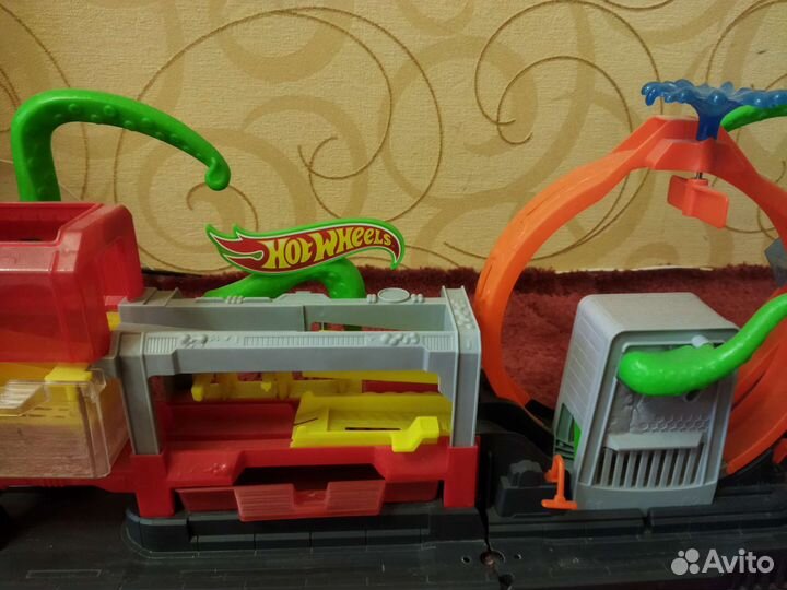 Хотвилс трек Осьминог