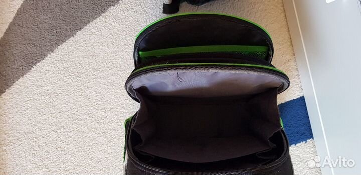 Рюкзак Hummingbird школьный 1-4 класс