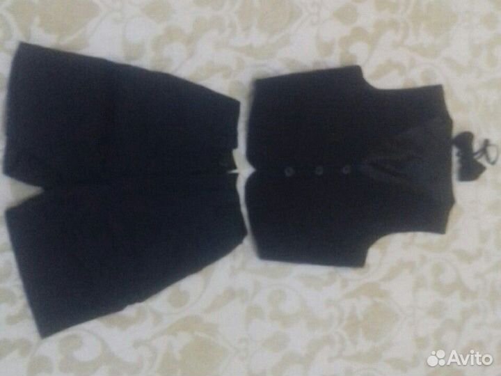 Костюм на мальчика 2- 4 года