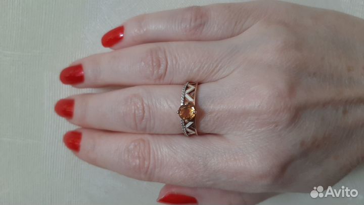 Комплект из серег, кольца, колье
