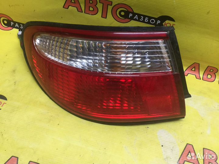Стоп сигнал задний левый Mazda Millenia 94-00