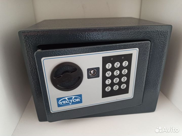 Сейф пистолетный Vector 2 замка + 2 ключа