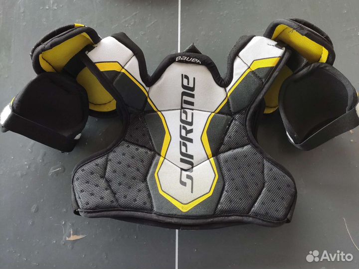 Хоккейный нагрудник Bauer Supreme 2S PRO YTH