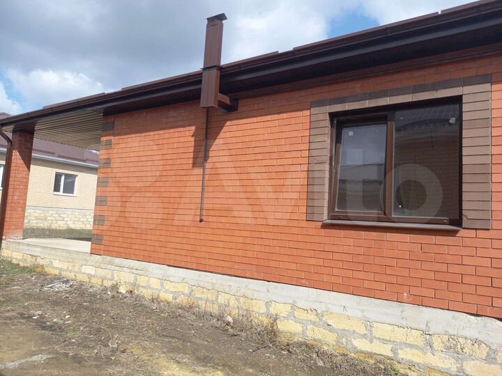 Коттедж 97 м² на участке 4 сот.