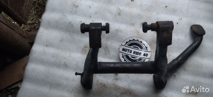 Центральная подножка Kawasaki zzr 400-1