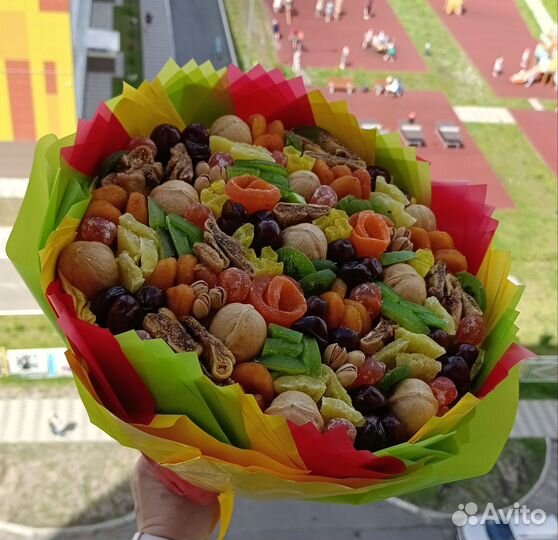 Букет из сухофруктов