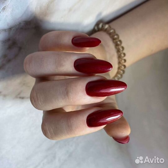 Наращивание ресниц модели