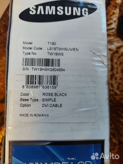 Монитор Samsung