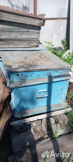 Ульи для пчёл и магазины