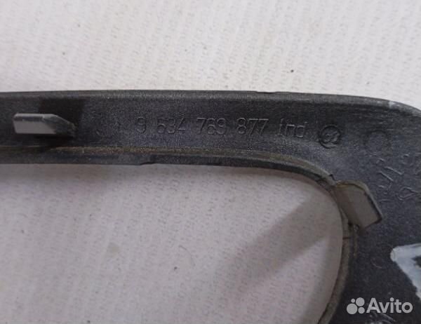 Накладка внутренней ручки двери левая Peugeot 307