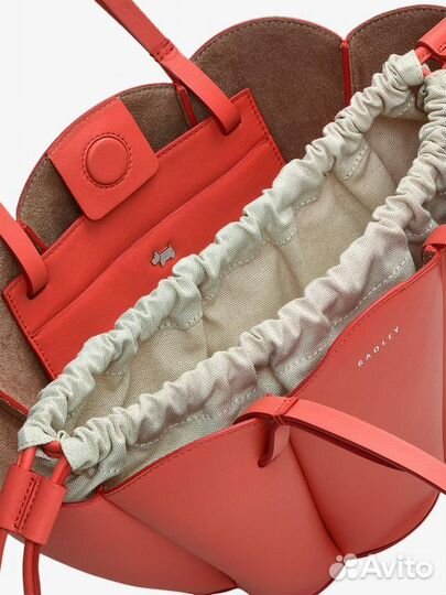 Кожаная сумка Radley London Lily коралловая