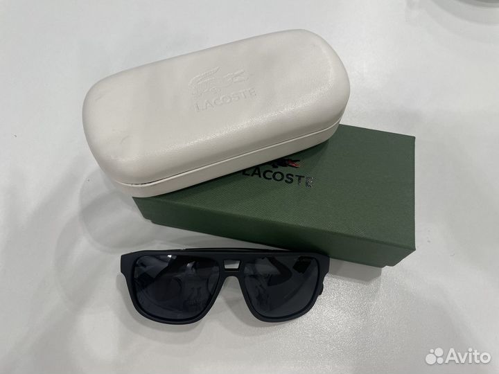 Солнцезащитные очки