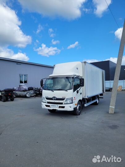 Hino 300 (Dutro), 2015