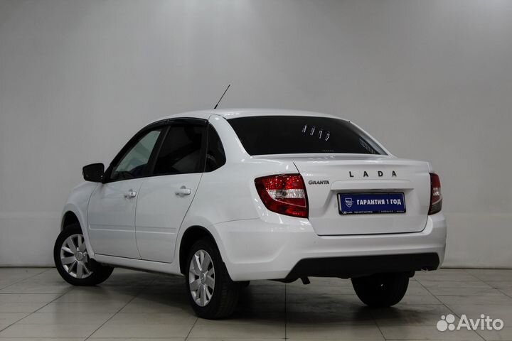 LADA Granta 1.6 МТ, 2022, 50 000 км