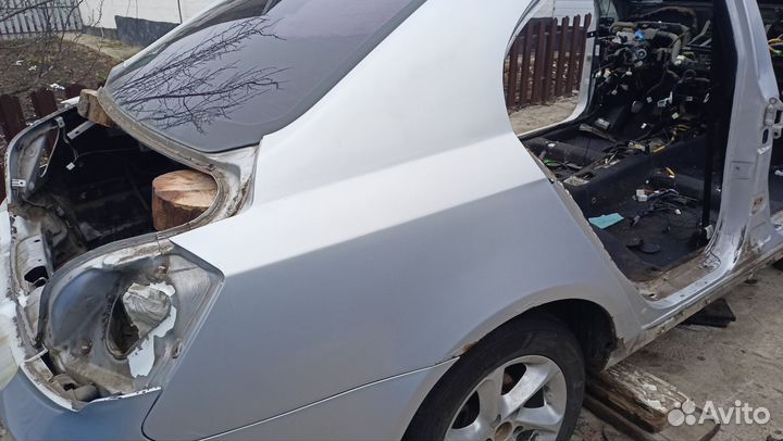 Крыло заднее geely emgrand ec7