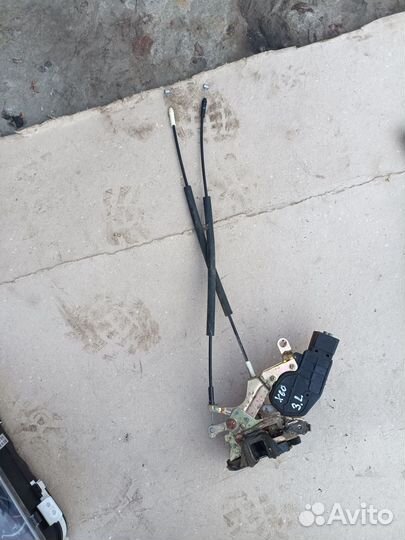 Замок задней левой двери Lifan X60