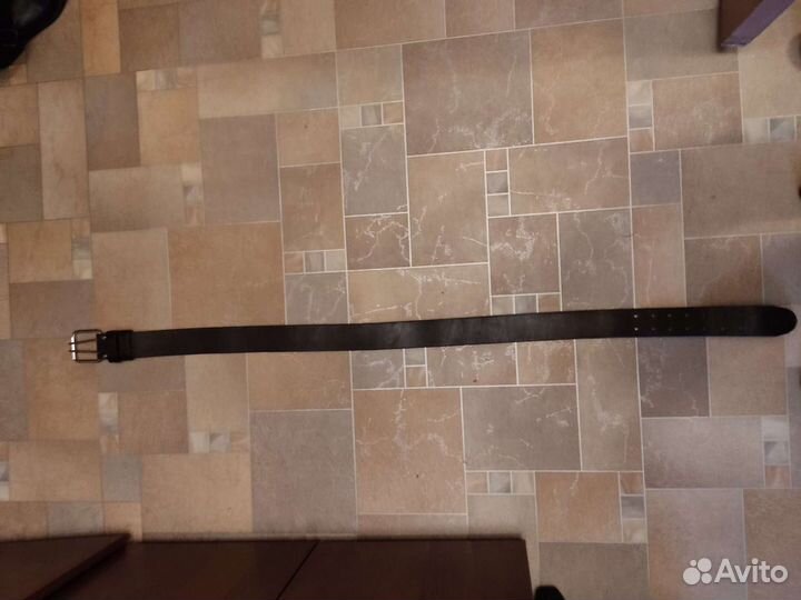 Мужской кожаный ремень