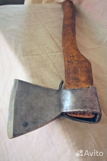 Царский топор Теребин и сыновья на родном топорище