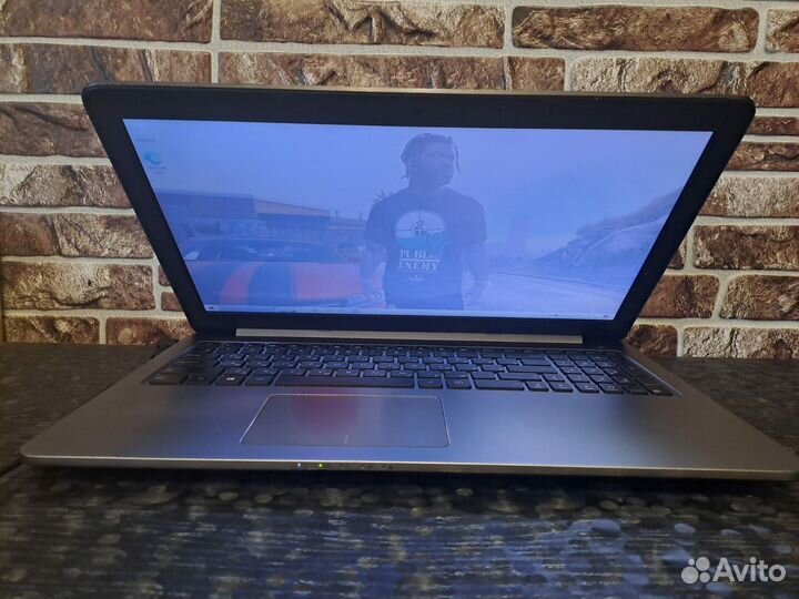 Как новый игровой ноутбук Asus I3-6100/1Tb/940mx