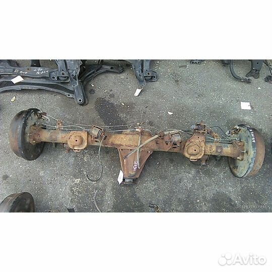 Мост toyota hilux surf KZN185 1KZ-TE