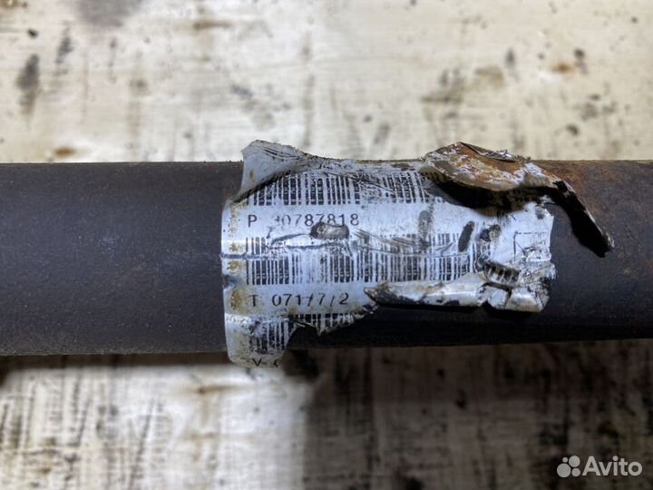 Приводной вал правый Mondeo 4 1,8 дизель МКПП P84