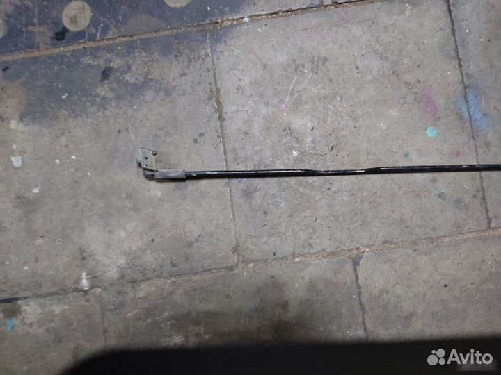 Держатель капота Chevrolet Lacetti