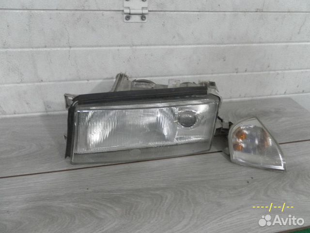 Фара передняя левая Шкода октавия тур А4 до рест