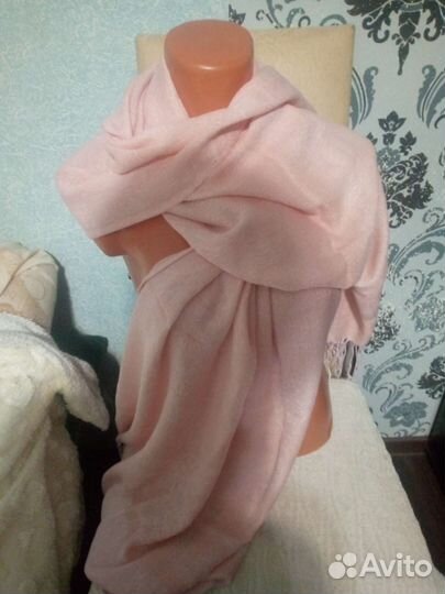 Шарфы и палантины